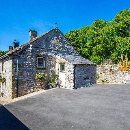 James Cottage Chelmorton Exterior photo