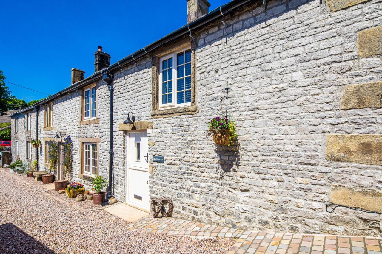 James Cottage Chelmorton Exterior photo